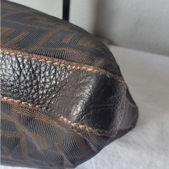 Fendi ZUcca unisex Messenger Bag - Picture 8 of 11